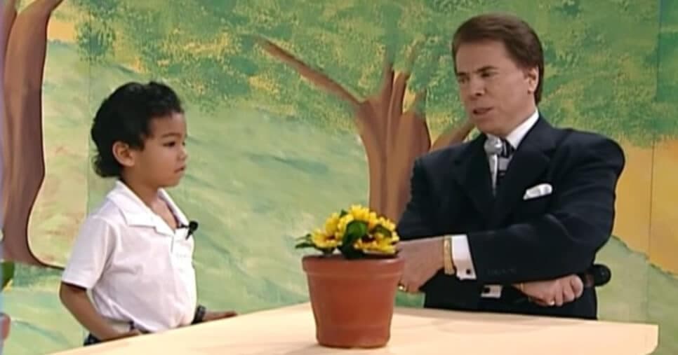 Lembra do menino fã do Raça Negra, que chorou com Silvio? Ele vive nesta situação hoje