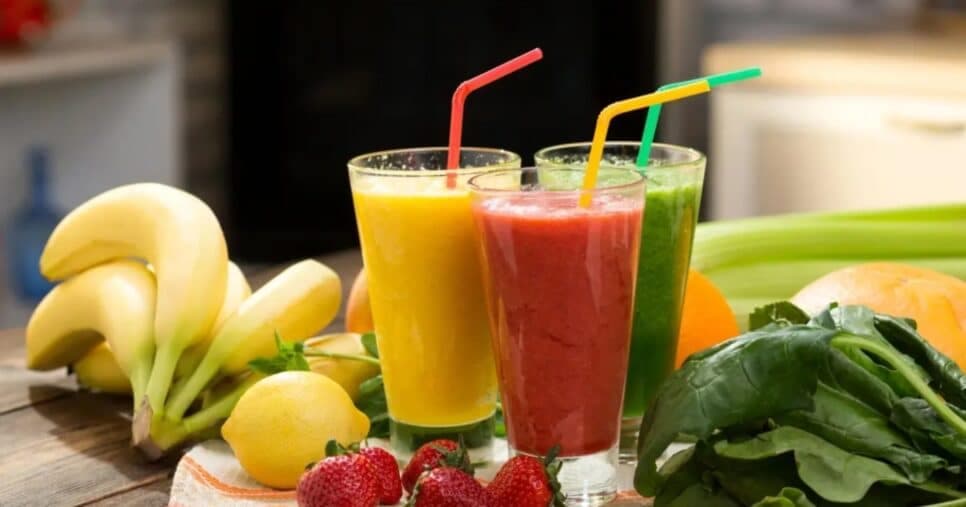 Emagrecimento natural: Suco detox suga gordura, deixa barriga sequinha e reduz a fome