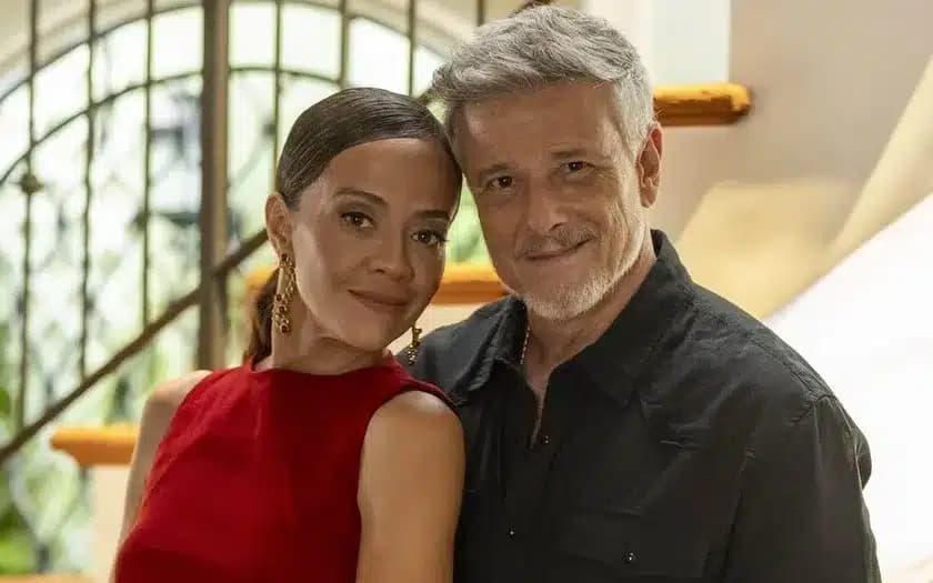 Tânia e Jaques em Dona de Mim (Foto: Reprodução / Globo)