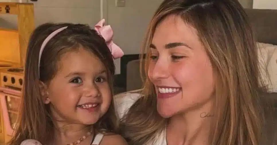 Vidente faz previsão à filha de Virgínia Fonseca: “Eu consigo ver”