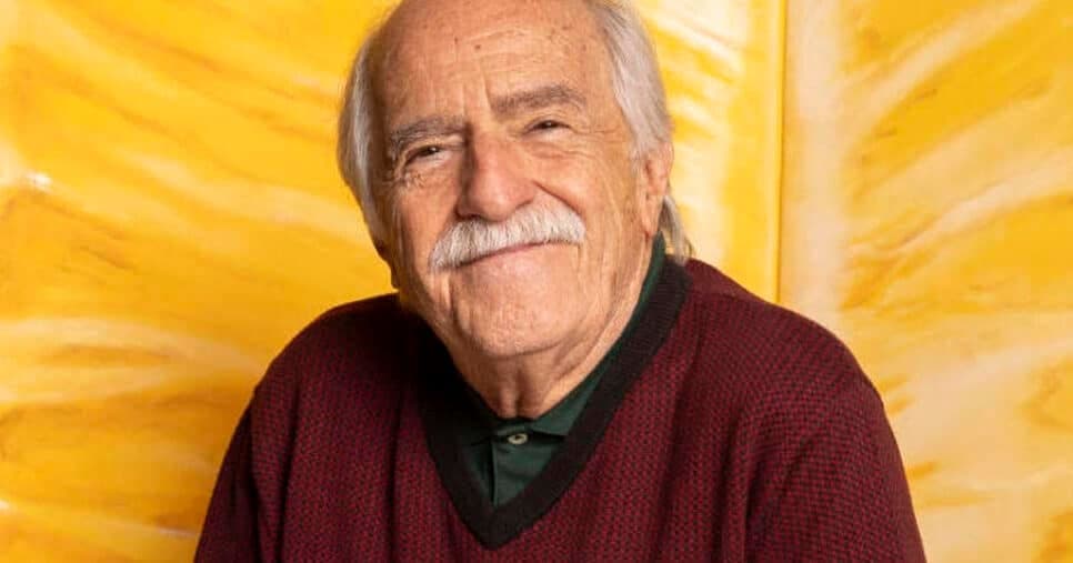 Ary Fontoura expõe namoro aos 92 anos e assume o que faz entre 4 paredes: "Estou vivo"