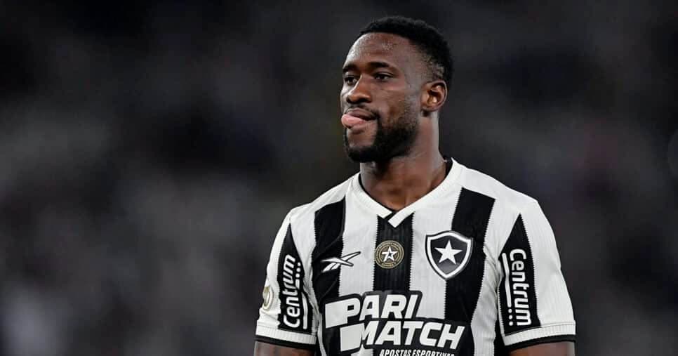 Bastos se despede do Botafogo e Globo Esporte anuncia ida do jogador para a Itália