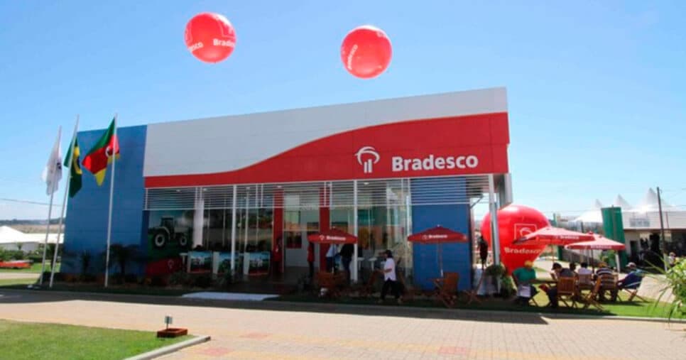 Bradesco aprova liberação de R$3b para pagamento extra em 2025