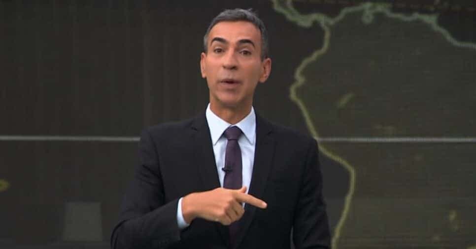 César Tralli paralisa JH para comunicar saída do ar na Globo ao vivo: “Última”