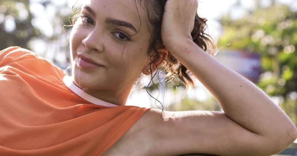 Mel Maia se despede das filmagens de “Apenas 3 Meninas”, que traz drama, luta e transformação social