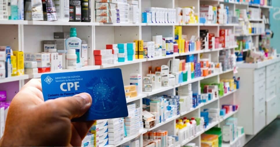 Nova lei do CPF sancionada no RJ traz proibição nas farmácias em julho