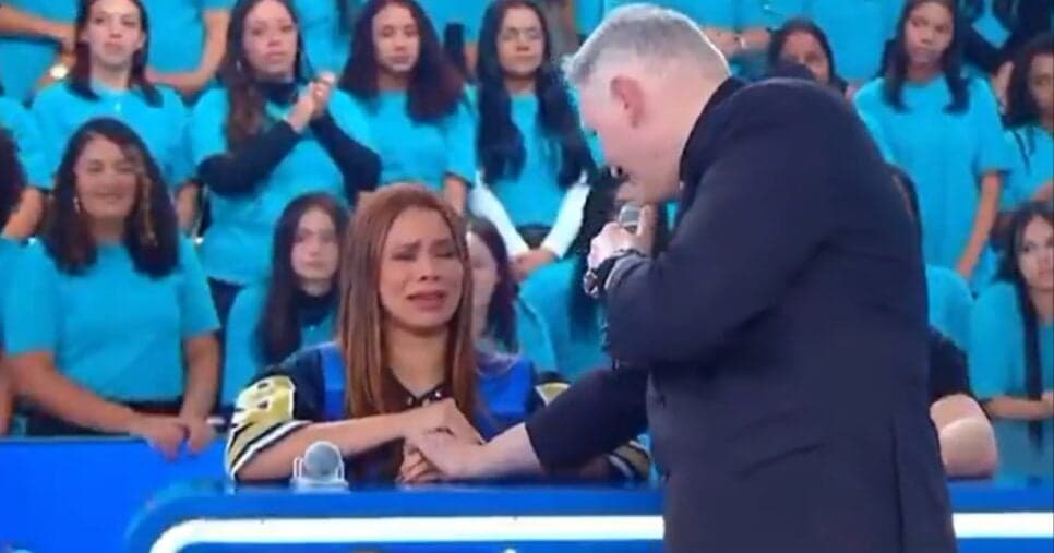 Lexa cai no choro após atitude do Padre Marcelo Rossi: "Vai chegar a hora"