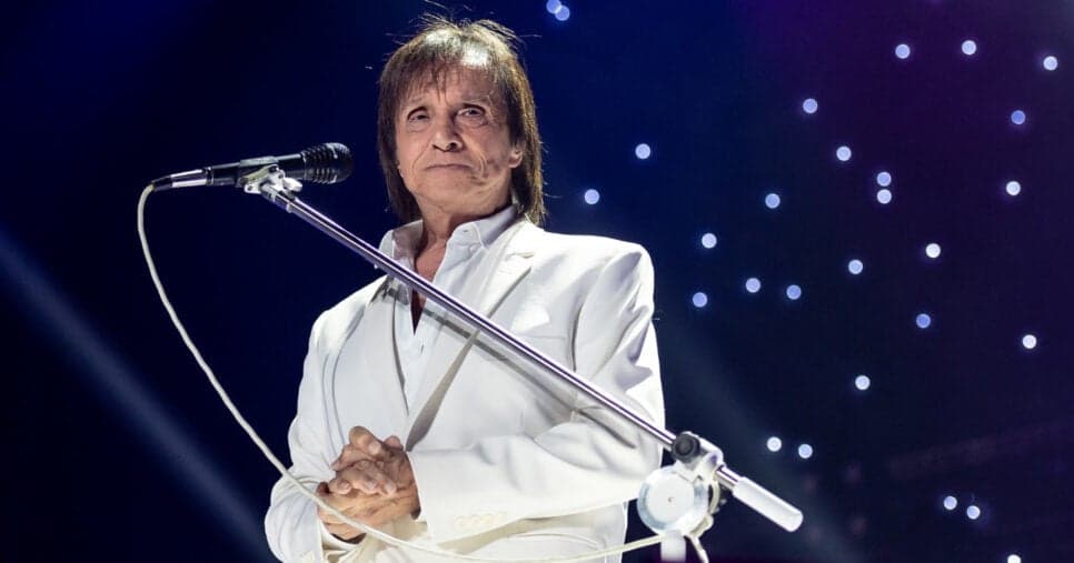 Perturbado: O motivo pelo qual Roberto Carlos se irritou ao ver o que ex-amor estava fazendo na Globo