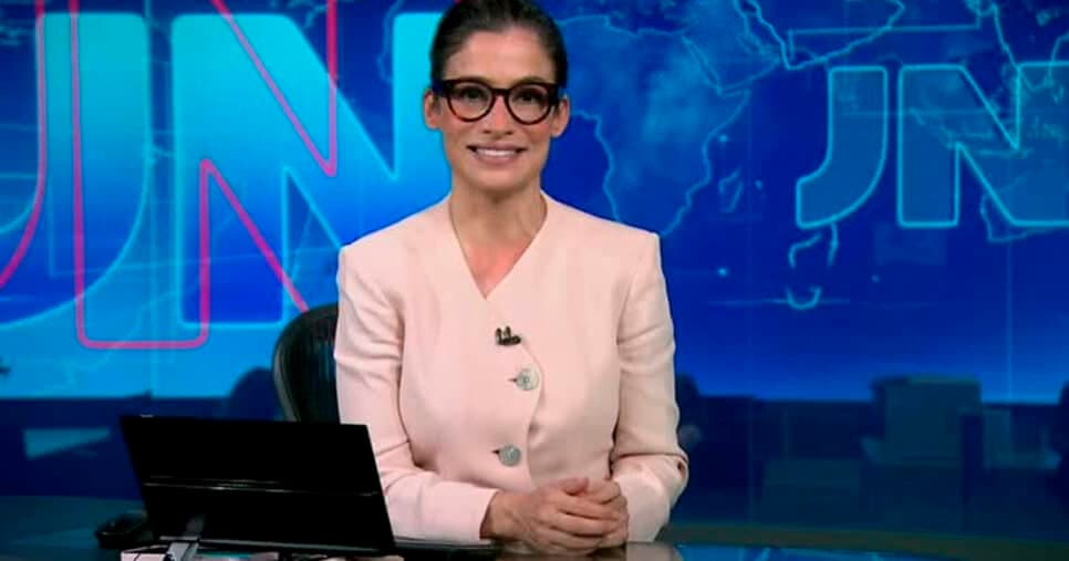 Renata Vasconcellos no Jornal Nacional da Nacional (Foto: Reprodução)