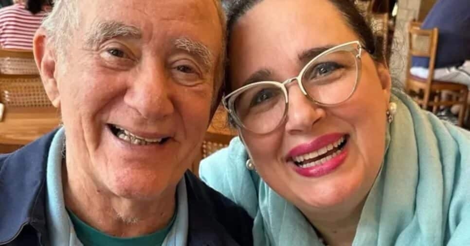 Renato Aragão não se cala, expõe fama da esposa e detona: "Controla tudo''