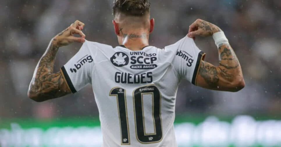 Chapéu no Corinthians? Róger Guedes conversa com outro time do Brasileirão e pode reforçar o Tricolor