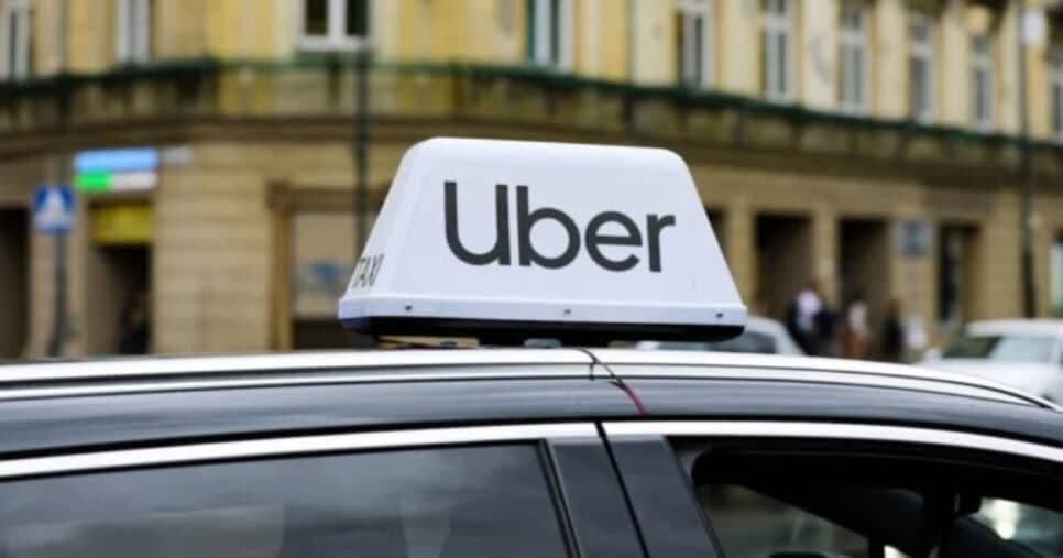 Uber comunica liberação de benefício surpresa a idosos no app