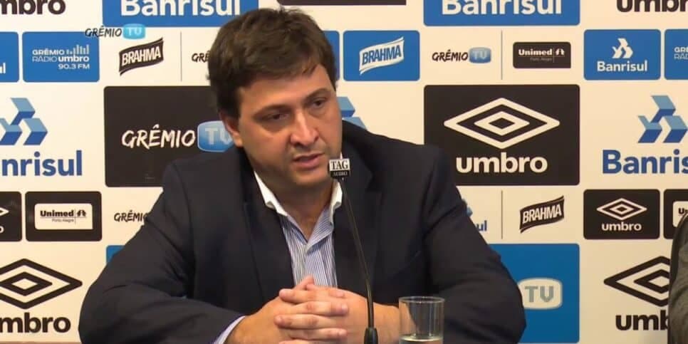 R$ 9M: Craque do Corinthians está prestes a assinar com o Grêmio em 2025