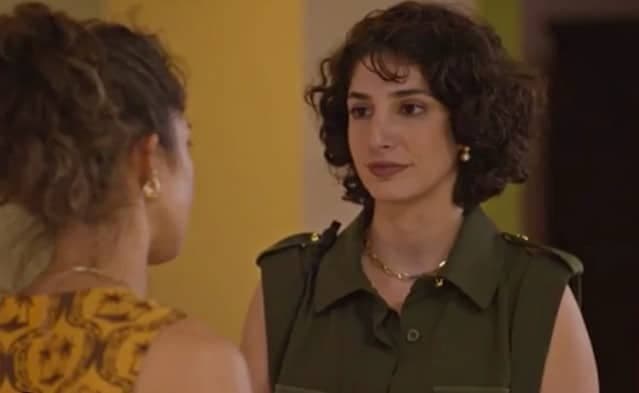 Gisele e Ayla em Dona de Mim (Foto: Reprodução / Globo)

