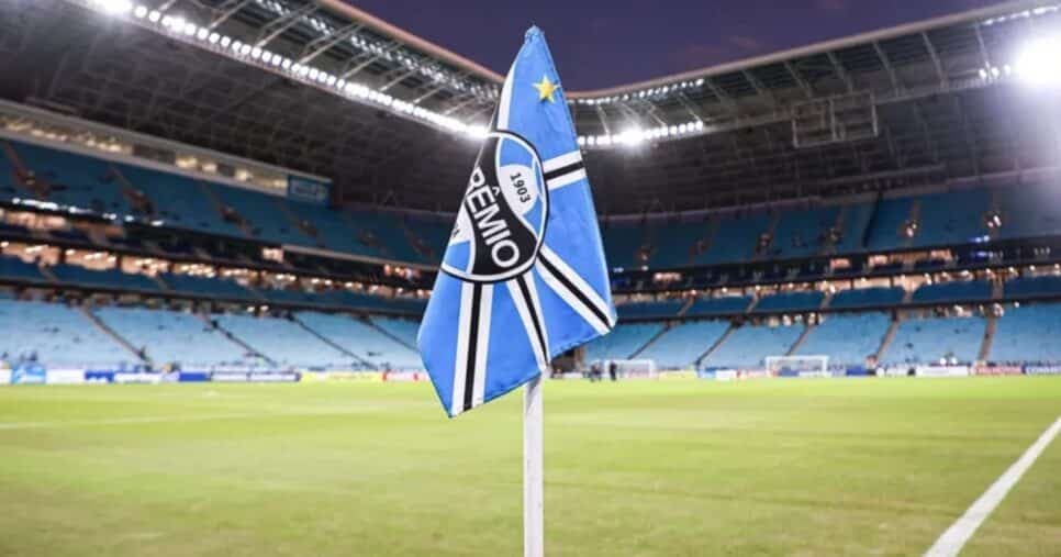Rasteira no Grêmio: Craque de R$ 9M está dando adeus a gigante pra vestir vermelho em 2025