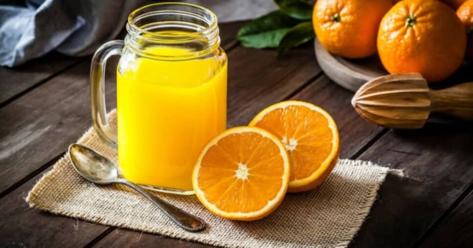 Suco da beleza: Bebida popular com laranja e +3 ingredientes sugam as rugas