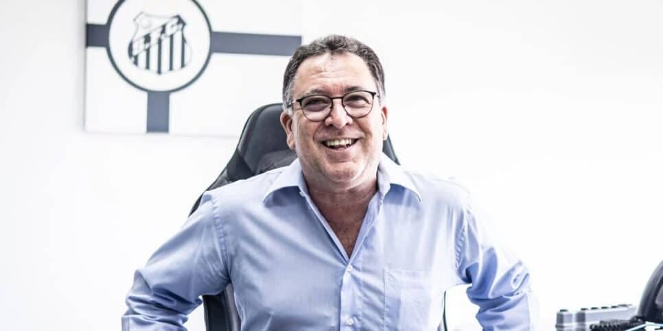Teixeira libera PIX no Santos por contratação de atacante e pode fechar janela com dupla de reforços