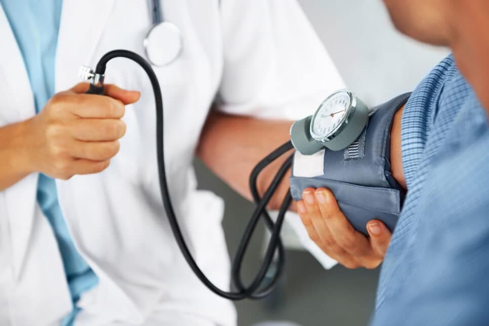 Quem toma remédio de pressão precisa saber dessa nova regra