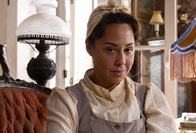 Zenaide em Êta Mundo Melhor! (Foto: Reprodução / Globo)
