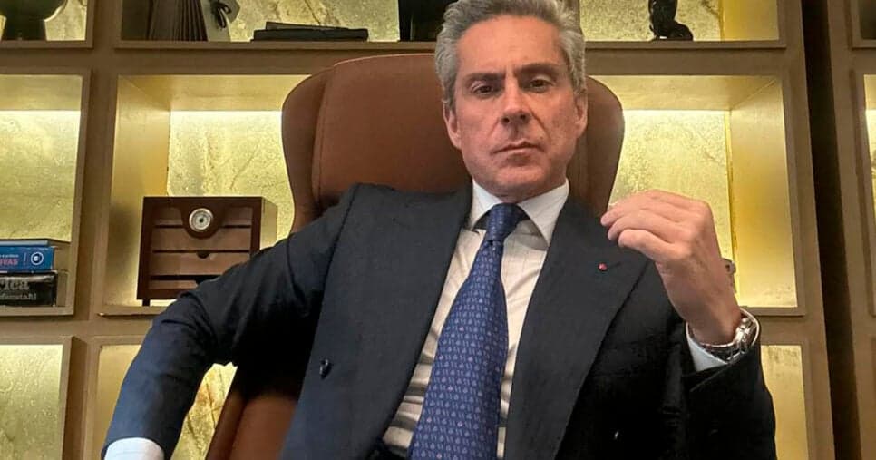 Alexandre Nero, galã de Vale Tudo, assume broch@d# na hora H e expõe: "Faço parte"