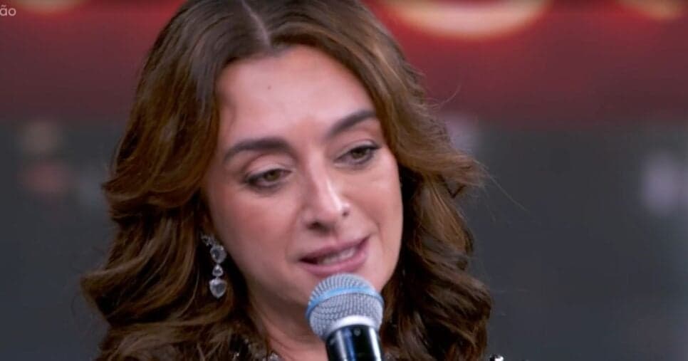 Catia Fonseca assume preocupação com o que vem passando na Dança dos Famosos e pede ajuda: “Difícil”
