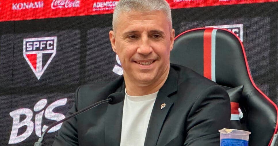 Crespo vibra com 3 reforços de peso no São Paulo antes da decisão na quarta-feira (6)