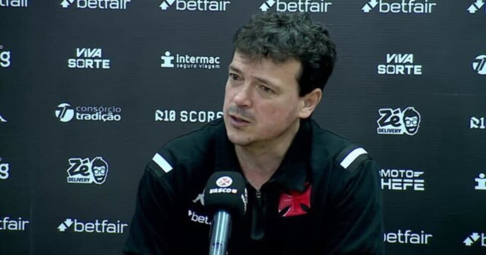 R$ 32M e não joga com Diniz: Vasco manda embora melhor xerifão da zaga