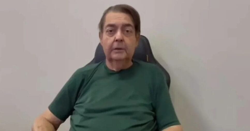 Chega agora nova informação sobre Fausto Silva, internado há 3 meses e lutando pela vida