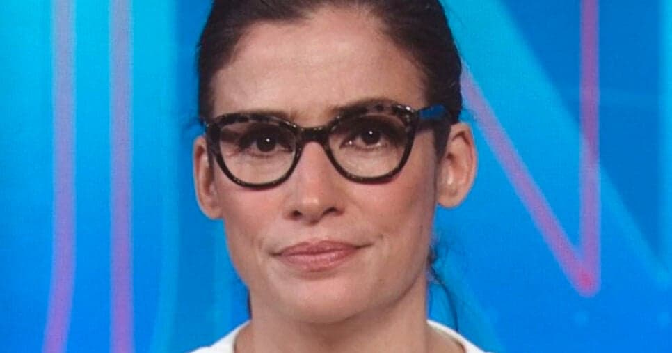 Choro no final do JN: O que levou Renata a desabar na Globo?