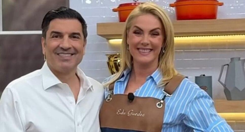 Ana Hickmann e Edu Guedes no "Fica com a Gente" (Foto: Reprodução/ RedeTV!)