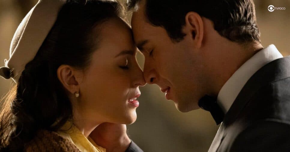 Estela é pedida em casamento e confessa mais um segredo que esconde de Celso em Êta Mundo Melhor