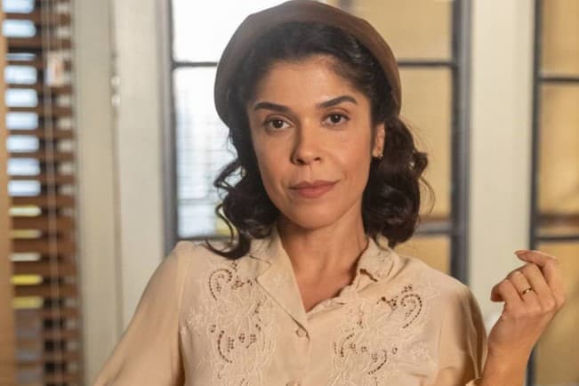http://tvfoco.uai.com.br/wp-content/uploads/2015/05/Daniela-Mercury.jpg