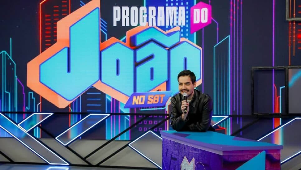 Programa do João leva Whindersson Nunes para viver um dia anônimo no Hopi Hari