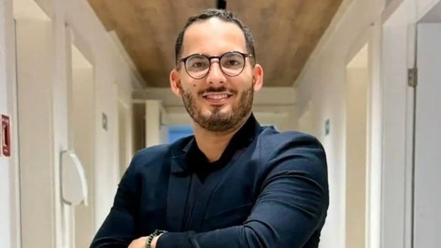 Diretor do SBT sai do motel com repórter casada e é preso (Foto: Reprodução/ Internet)