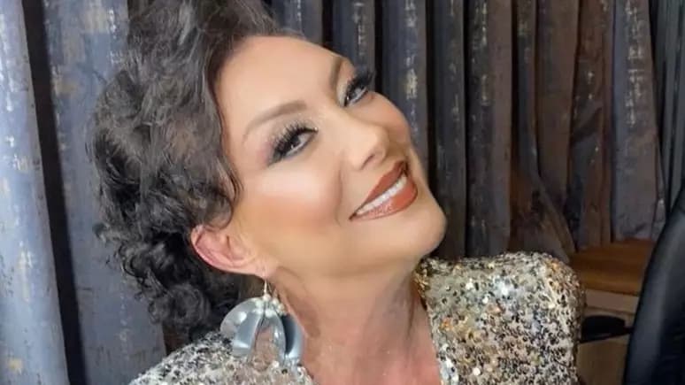 Morre a cantora turca Gul Tut, conhecida como Gullu (Foto: Reprodução/ Internet) Morre a cantora turca Gul Tut, conhecida como Gullu (Foto: Reprodução/ Internet)