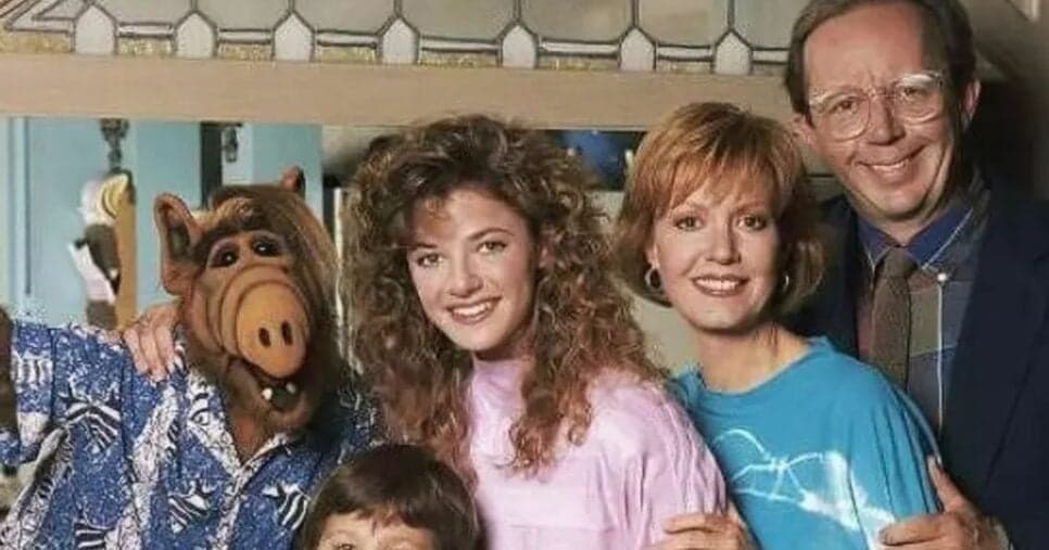 Parte do elenco de Alf, o ETeimoso - Foto: Internet