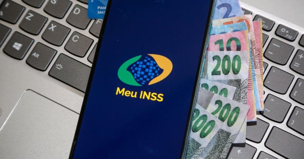 Só metade do benefício? Informe do INSS traz situação que NÃO paga o valor total da pensão por morte