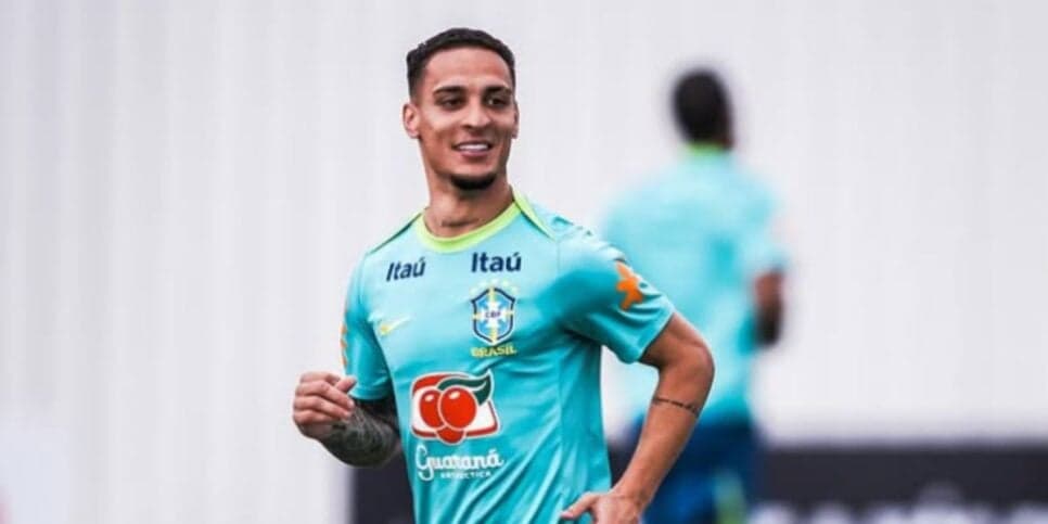 R$140M: Antony confirma adeus no Manchester United para vestir verde