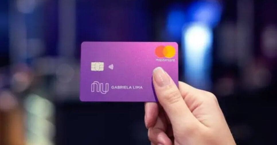 Cuidado: Nubank informa o que está reduzindo o limite do cartão de clientes em 2026