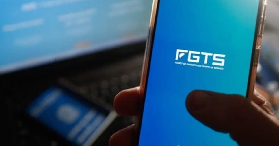 Guia prático FGTS: Como fazer para sacar sendo aposentado em 2026