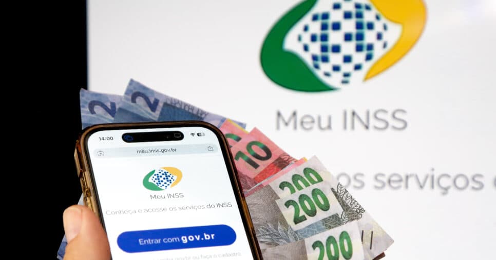 Indenização de R$ 50 mil e auxílio mensal de R$ 8 mil: Essa lista pode solicitar esse benefício do INSS