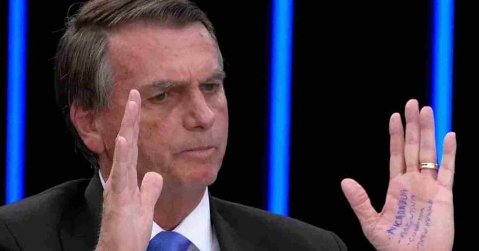 Vai morrer? Vidente famosa faz previsão macabra sobre Bolsonaro e faz alerta: “Correndo risco"
