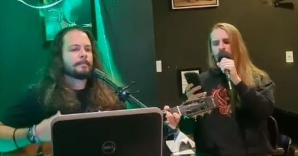 Lucas Hornos hoje adota um visual mais alternativo e está no vocal de uma banda de metal (Foto Reprodução/Montagem/Instagram@ Lucas. Hornos)