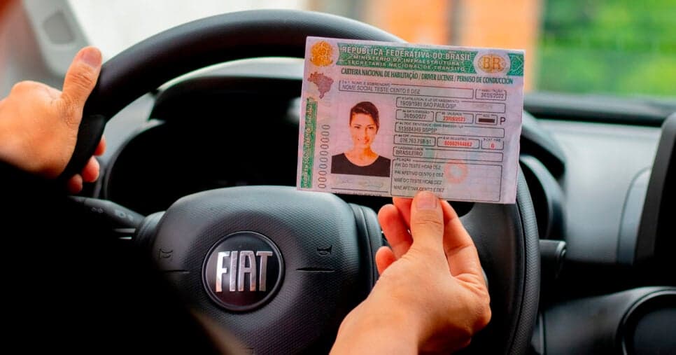 Proibição: Motoristas acordaram com a CNH suspensa hoje (20/9) e seu nome pode estar na lista