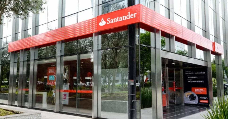 Atenção: Comunicado oficial do Santander sobre a poupança chega a clientes