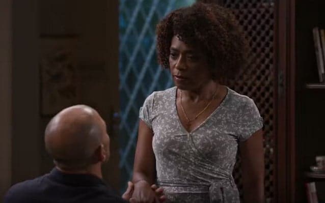 Alan e Jussara em Dona de Mim (Foto: Reprodução / Globo)
