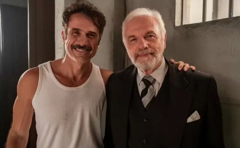 Ernesto e Paixão em Êta Mundo Melhor! (Foto: Reprodução / Globo)