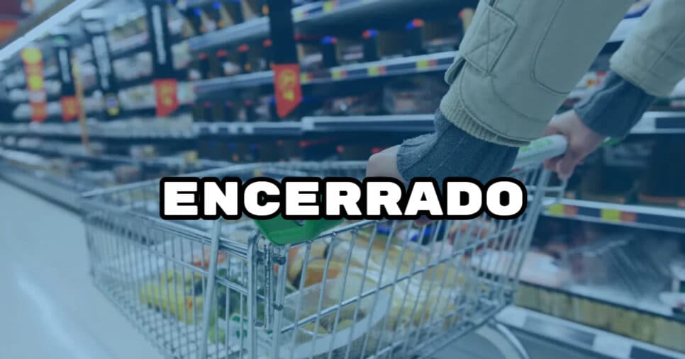 Portas fechadas e saldão: Supermercado popular encerra unidade no coração do RJ