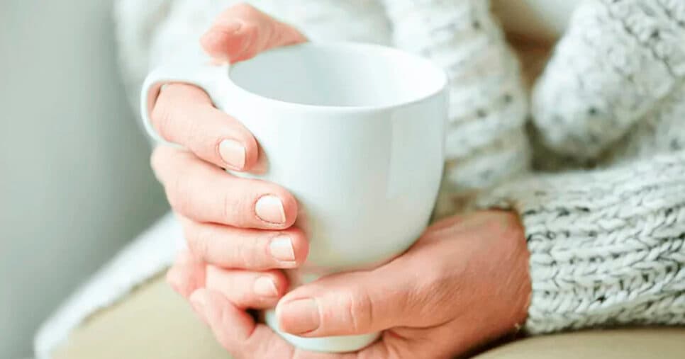 Chá gelado com 2 ingredientes acelera o metabolismo e protege contra o envelhecimento precoce