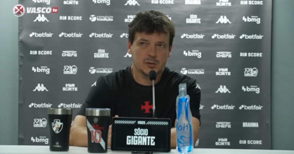 Diniz demitido do Vasco? Informe do técnico traz decisão em 2025